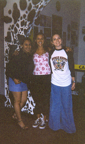 File:Troy2girls.jpg